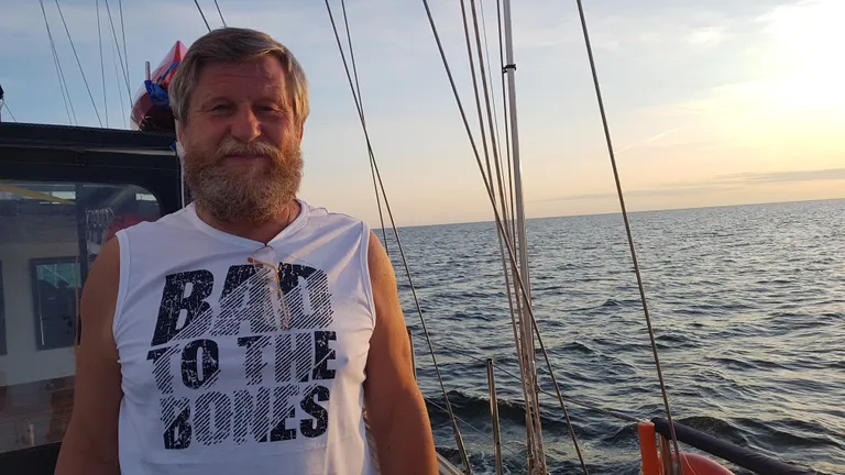 Виктор Боярский на борту "Адмирала Беллинсгаузена".