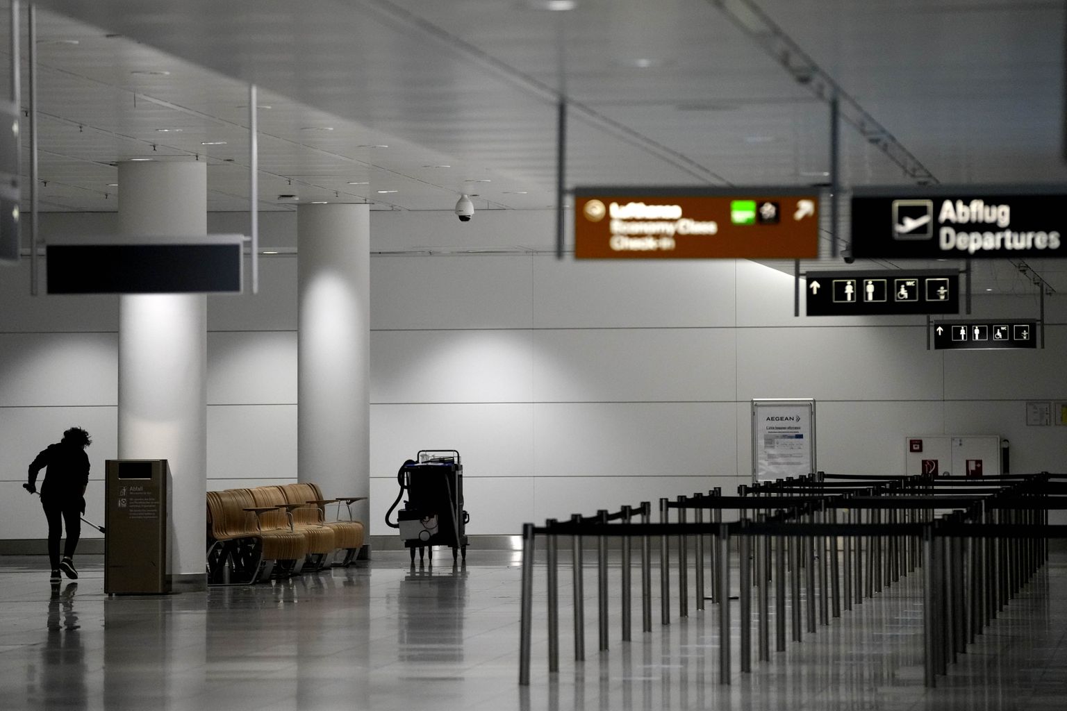 Streigi tõttu on Saksamaal asuv Müncheni lennujaam tühi.