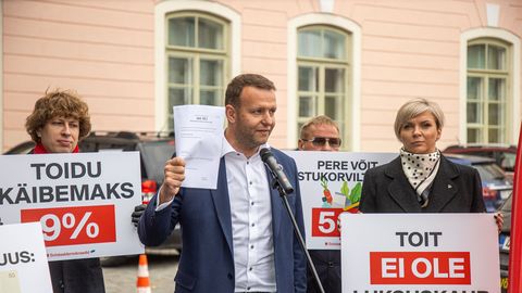 Sotsid koalitsiooni pakutavat pisikest «sotsiaalpräänikut» vastu ei taha võtta