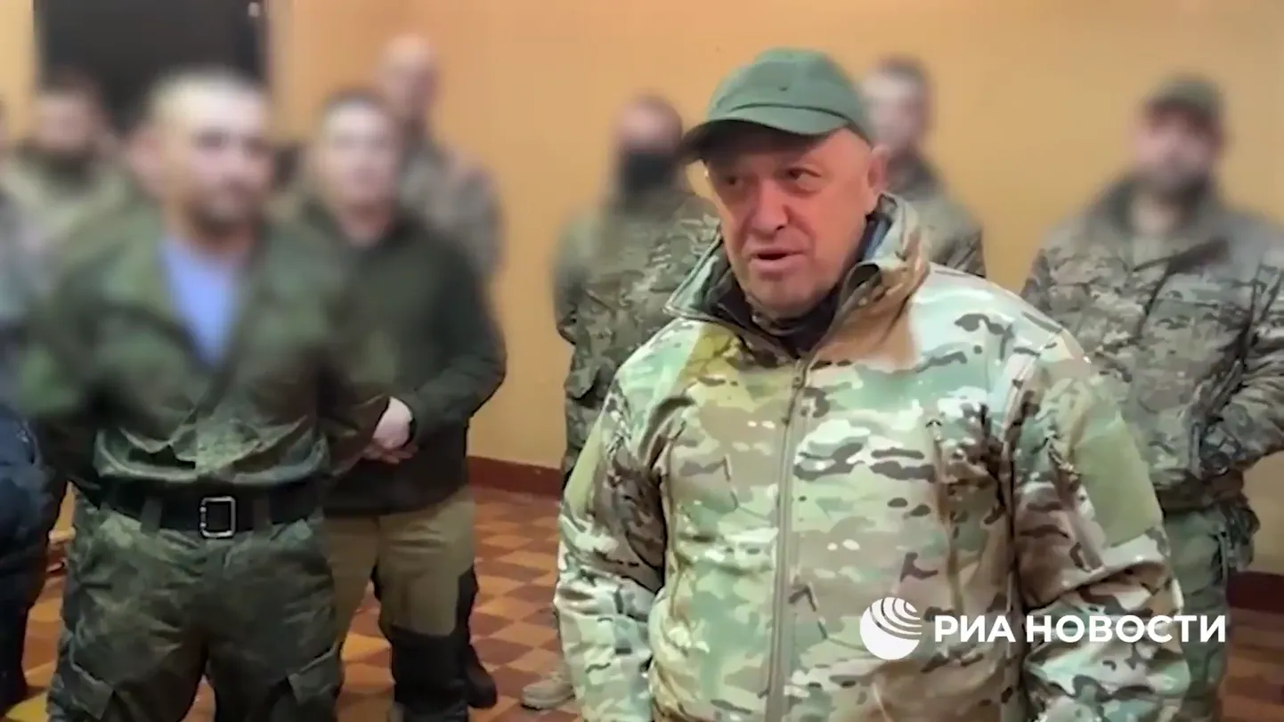 Пригожин сообщил о первых мобилизованных заключенных, с которых сняли судимости