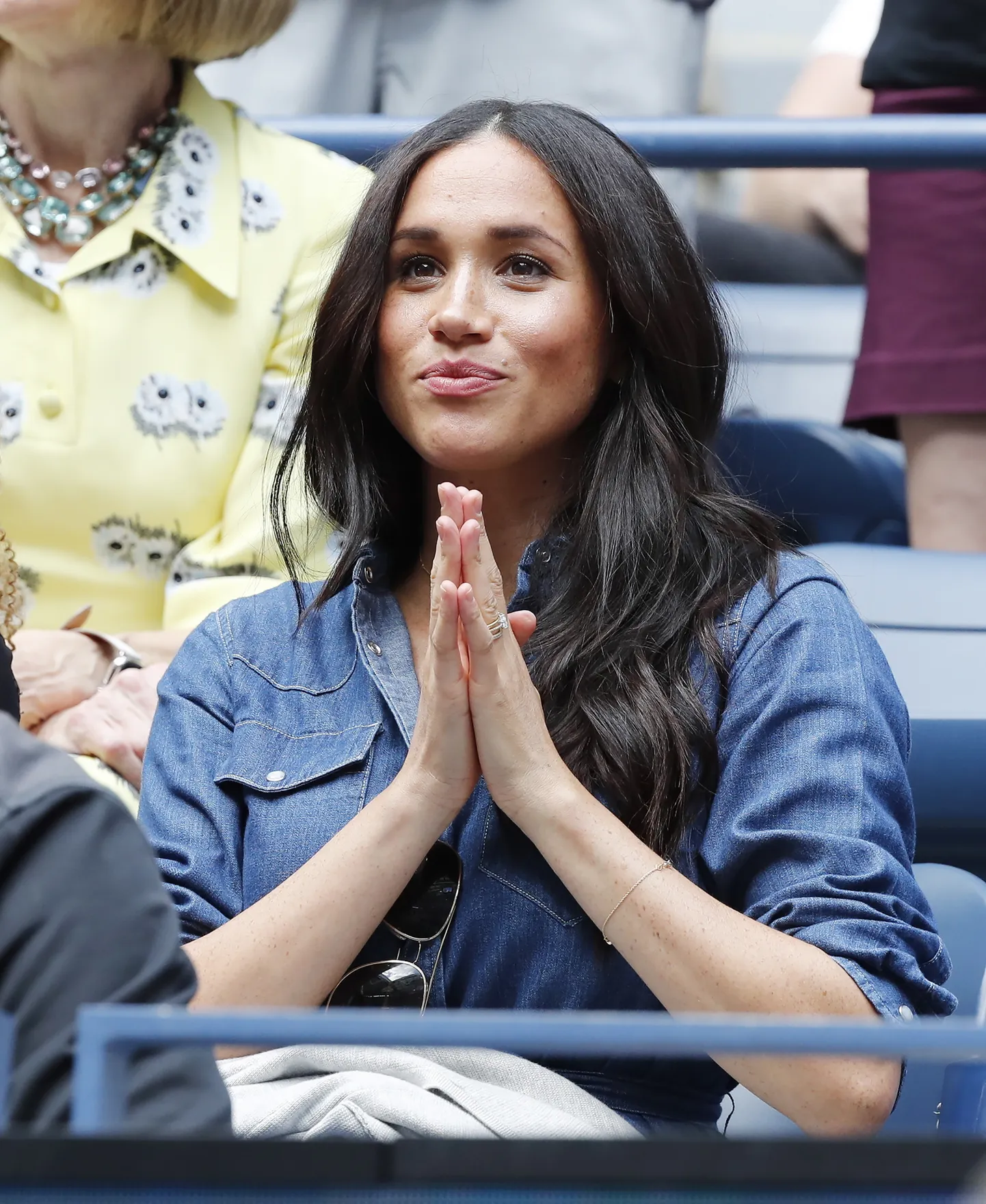 Meghan Markle elamas kaasa Serena Williamsi mängule 2019. aasta USA lahtistel.
