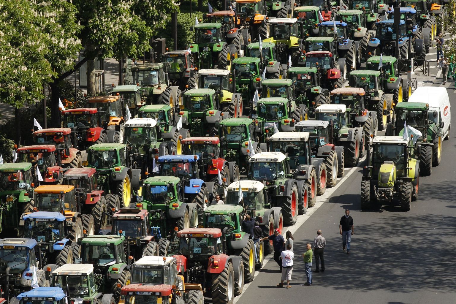 Traktorid Pariisis