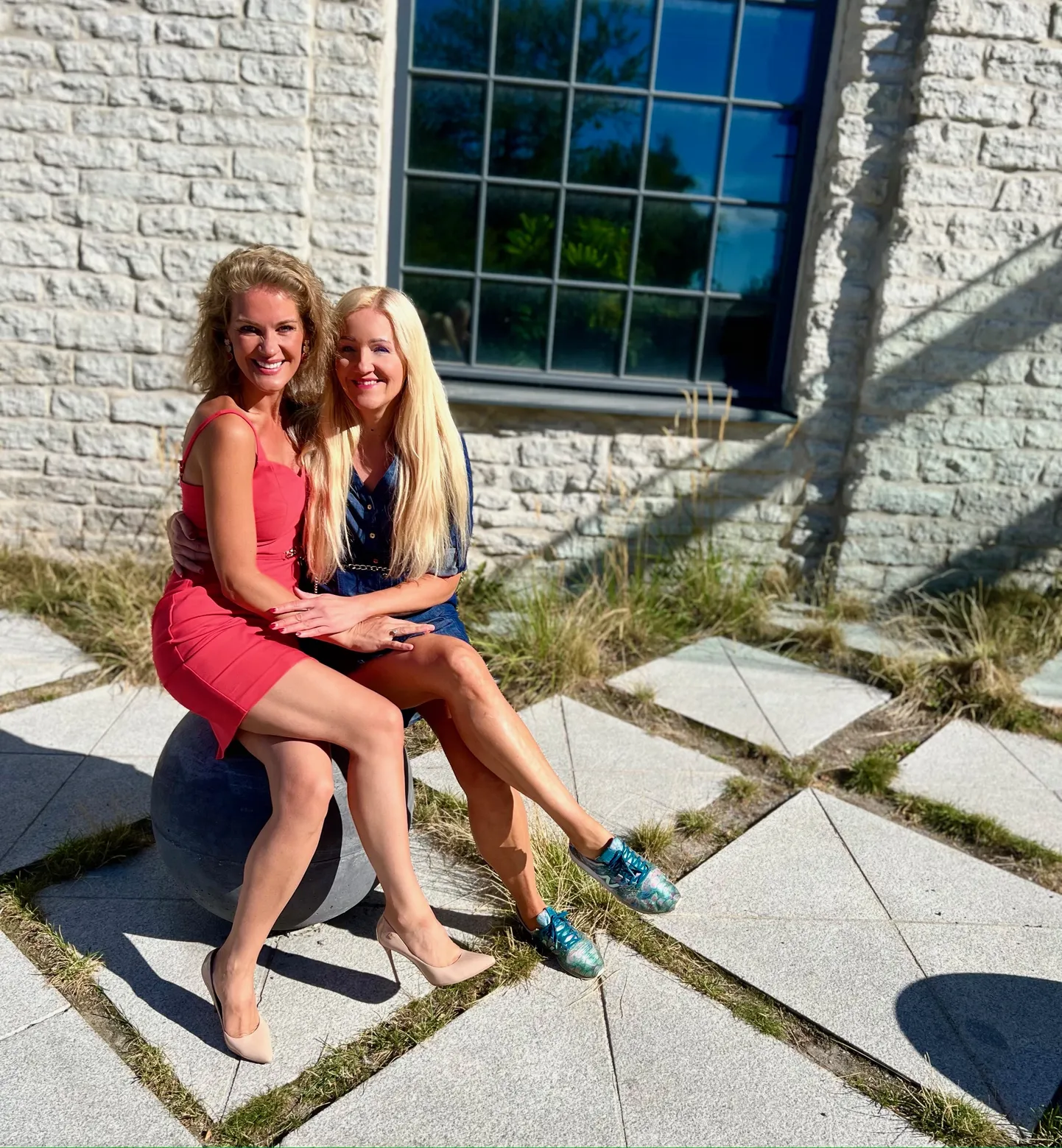 Uus seksipõnevik «365 päeva» on ilmunud! Estileb seda naudingute ekspert Epp Kärsin, kes vastab Kristina Herodese küsimustele. Asi läheb päris palavaks.