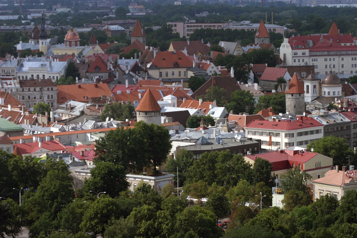 Vaade Tallinna vanalinnale Radisson SAS katuselt.