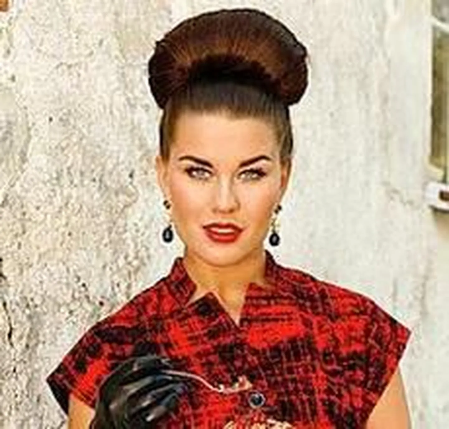 Modell Mirjam Väljaots