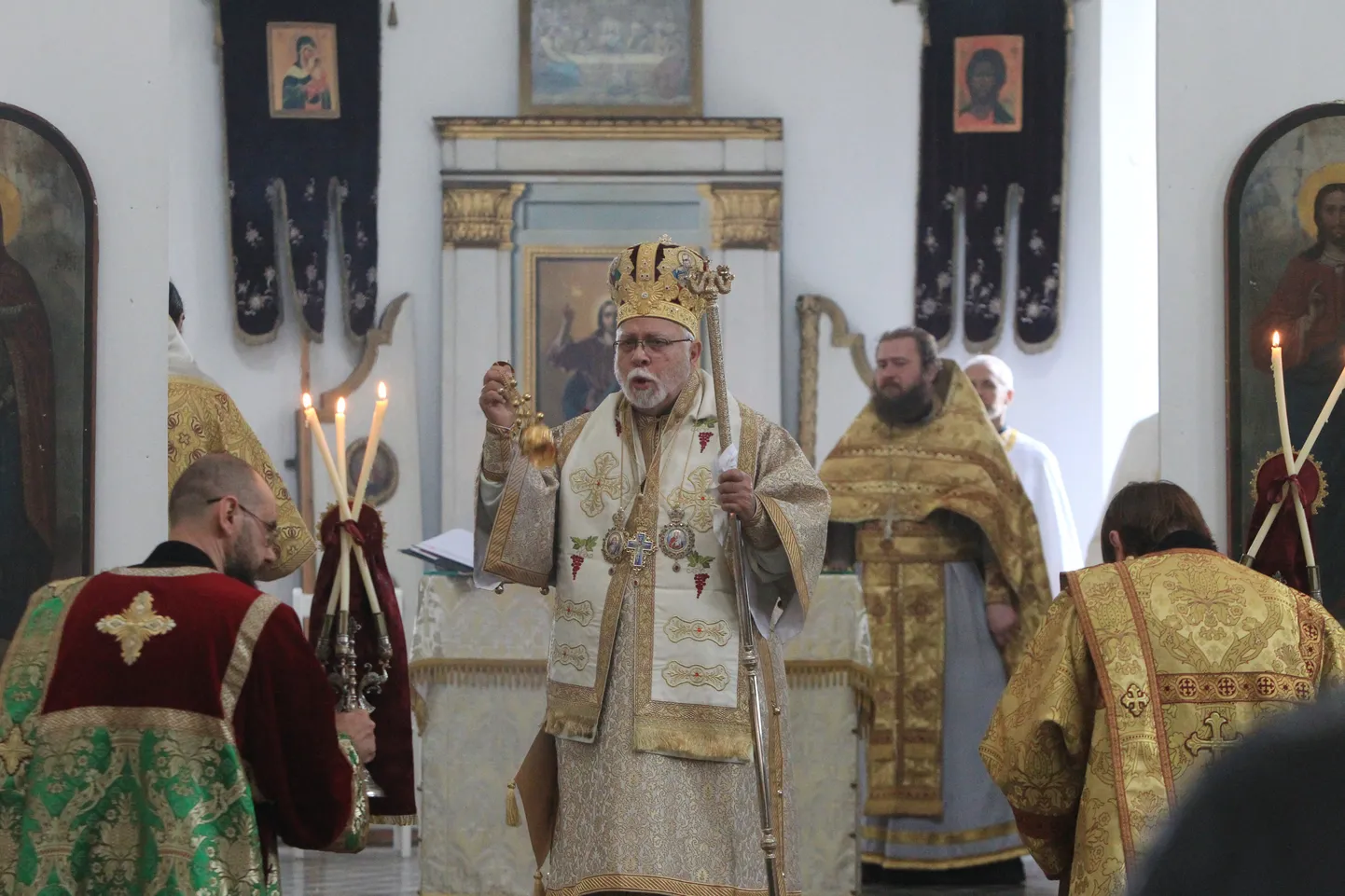 Täna tähistati EAÕK Tartu Pühade Aleksandrite kiriku nurgakivi sajandat aastapäeva.
Pildil Eesti Apostliku-Õigeusu Kiriku metropoliit Stefanus.