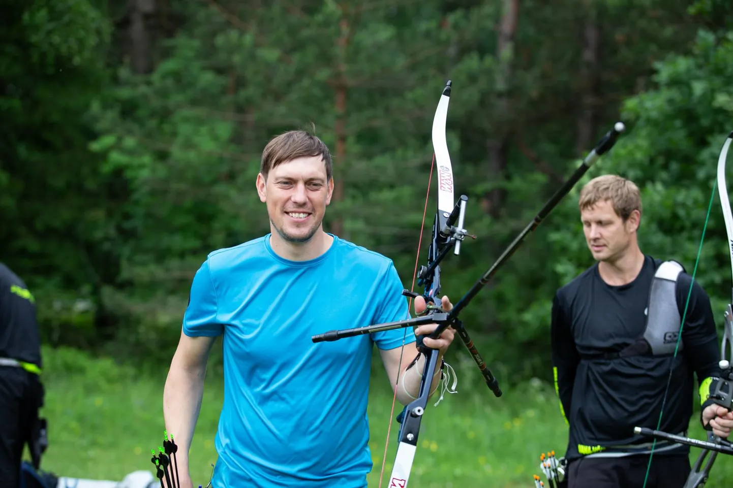 Eesti meistrid selgitati Tammiste vibustaadionil raju vihma ja tuulega