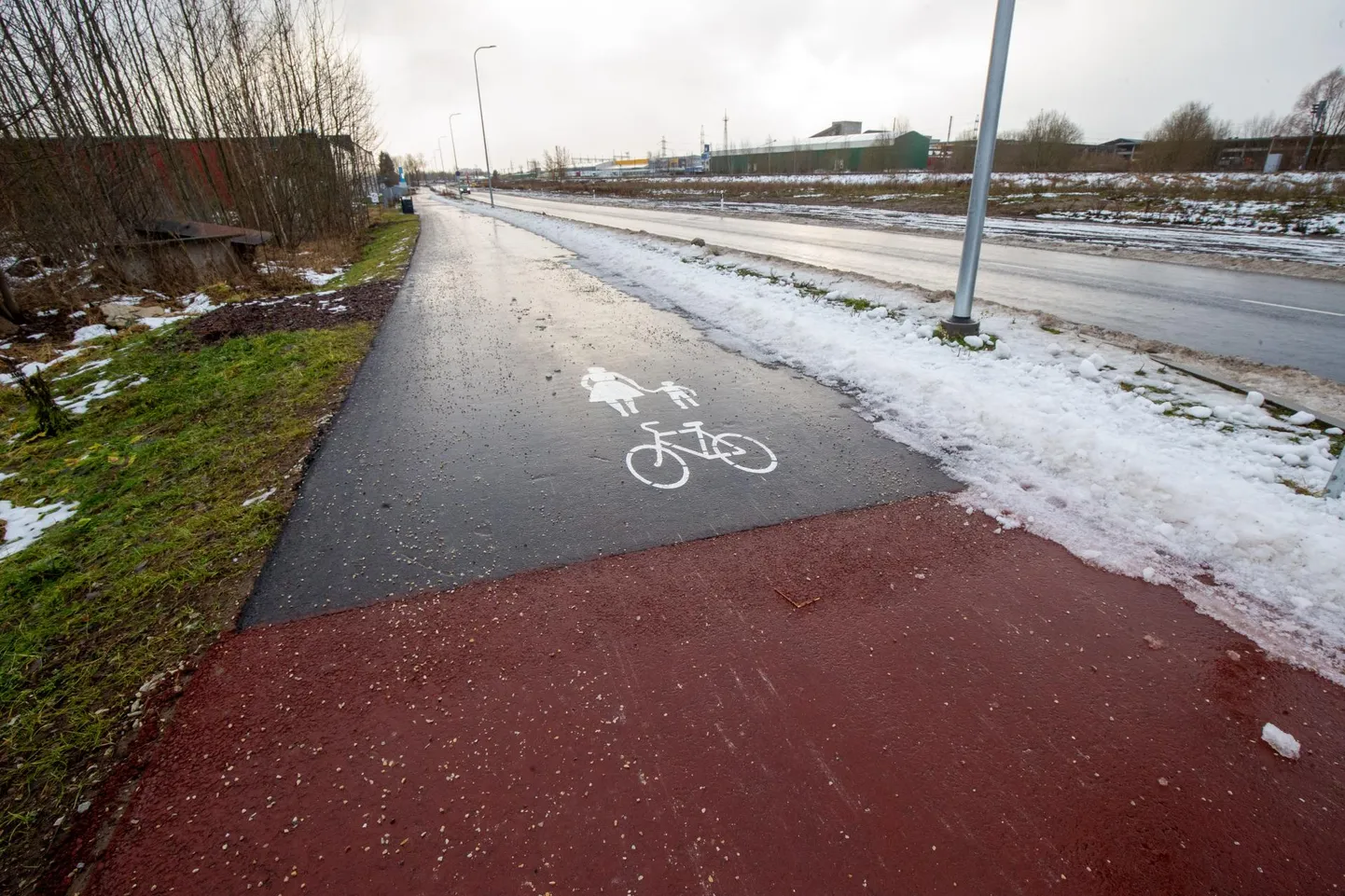 Lõppev aasta tõi kaasa Vaksali tänavat ja Waldorfi kooli ühendava 3,5 kilomeetri pikkuse kergliiklustee.
