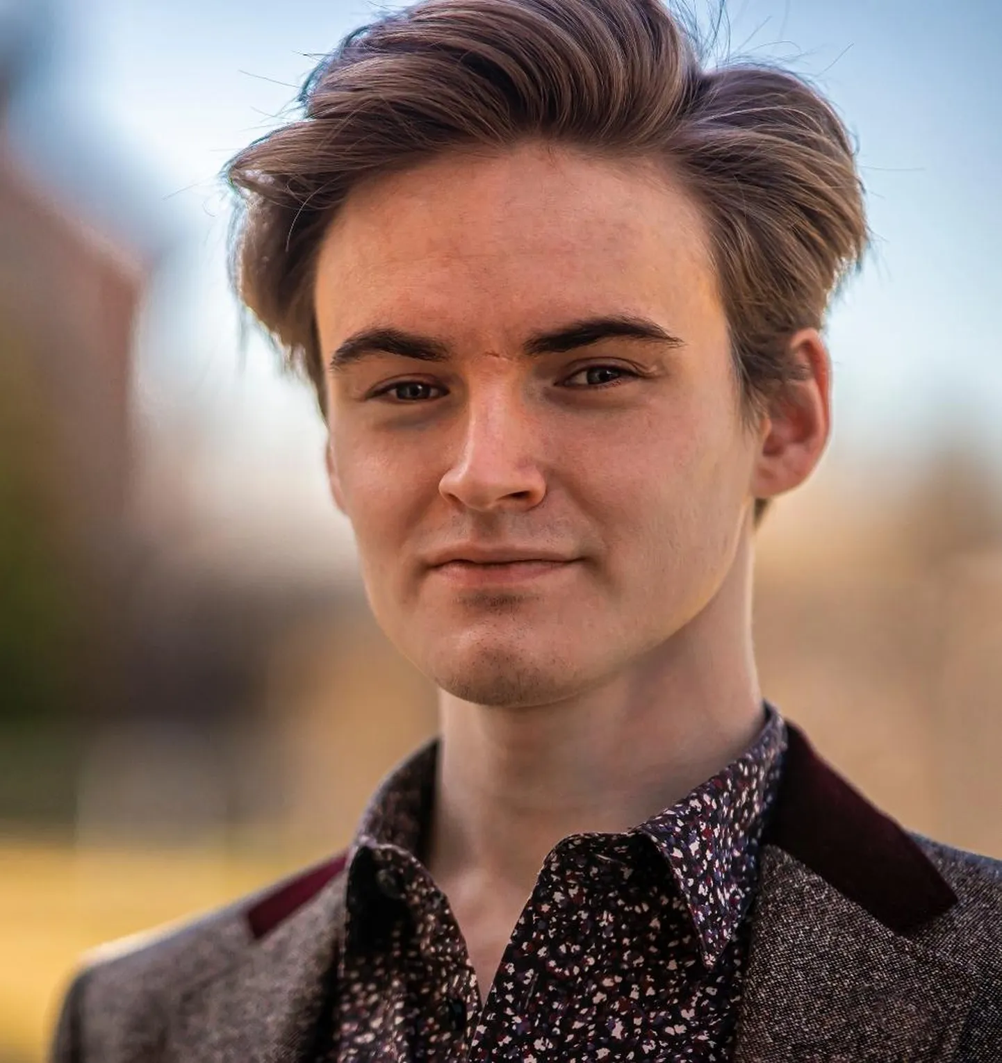 Joosep Sepp arvab, et stereotüüpi nälgivast kunstikust on võimalik murda, kui tegeleda praktilise loometööga.