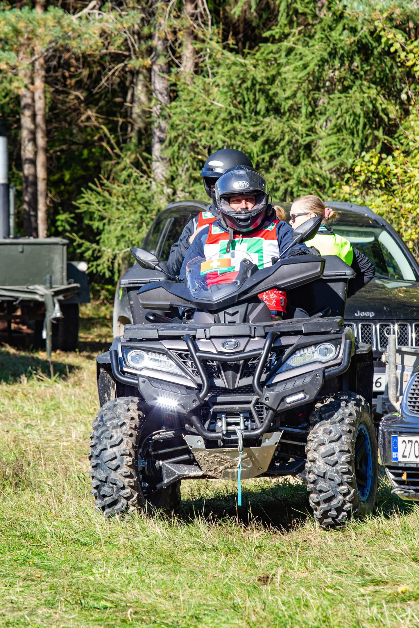 Meditsiinipersonali ATV.