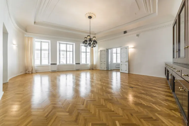 Luksuskorter vanalinnas / Brave Capital