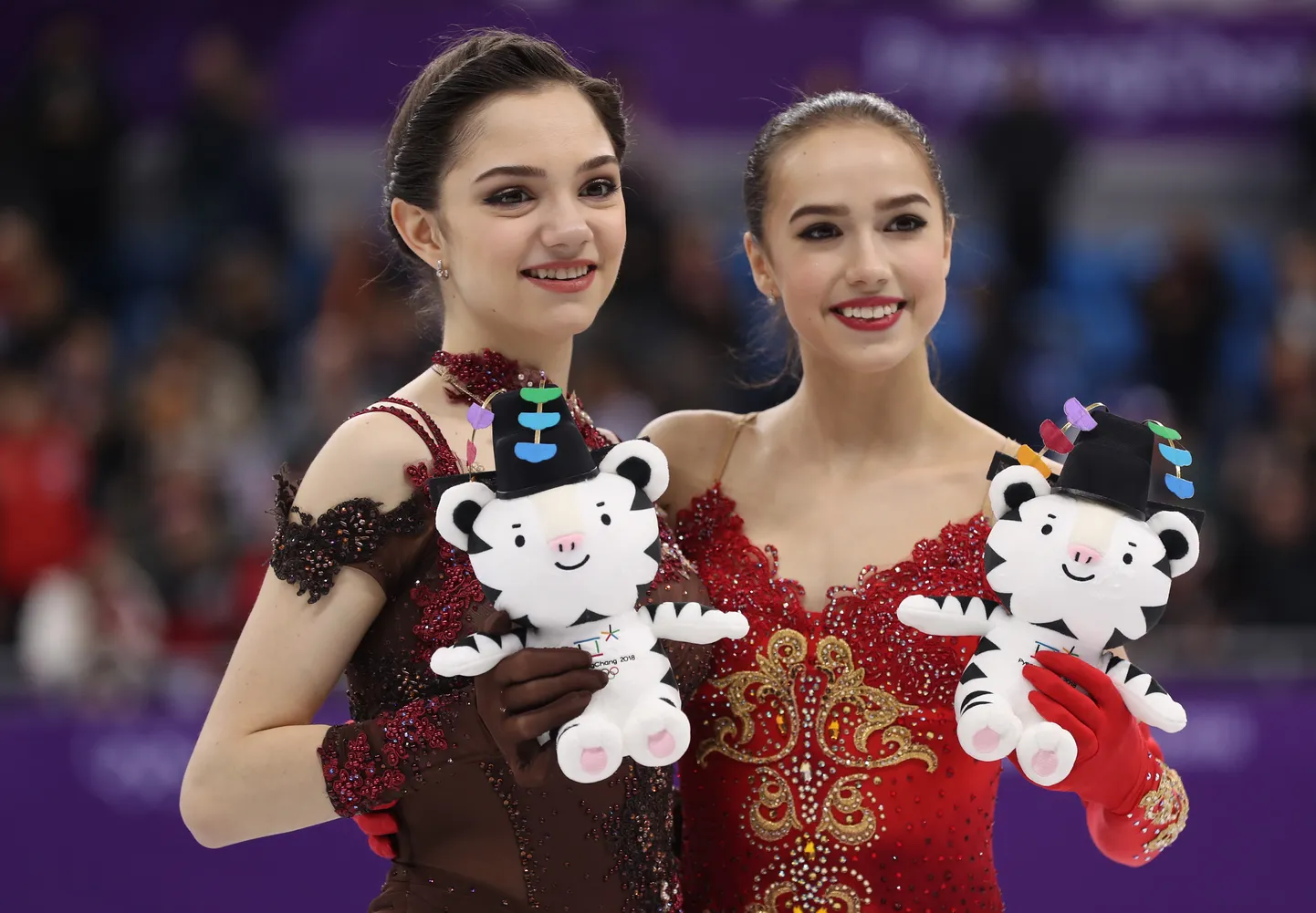 Евгения Медведева и Алина Загитова