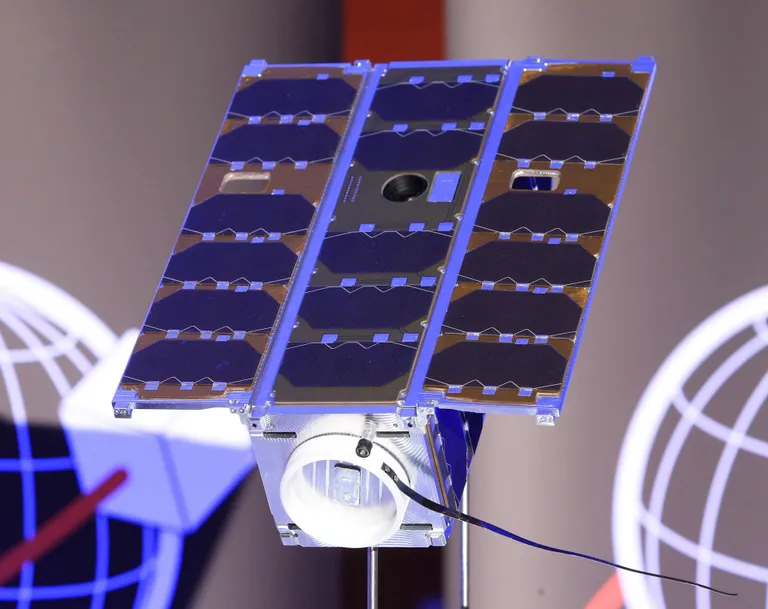ESTCube-2 satelliit.