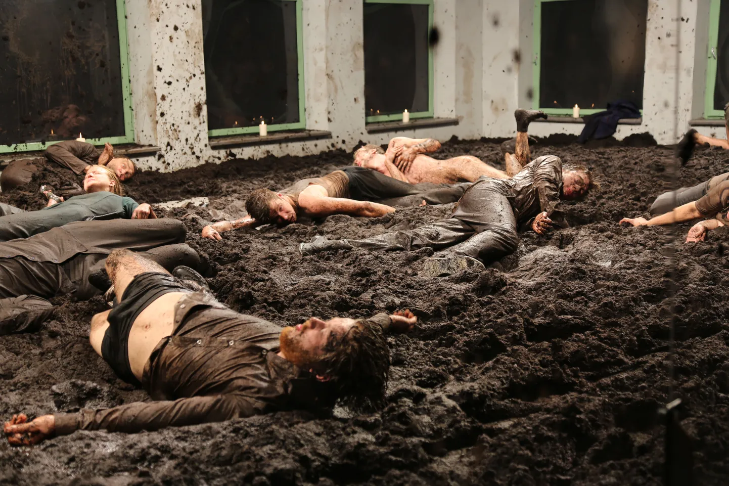Europe Prize New Theatrical auhind antakse pidulikult üle 17. detsembril Roomas, kus teater NO99 mängib lavastust «NO43 Kõnts».