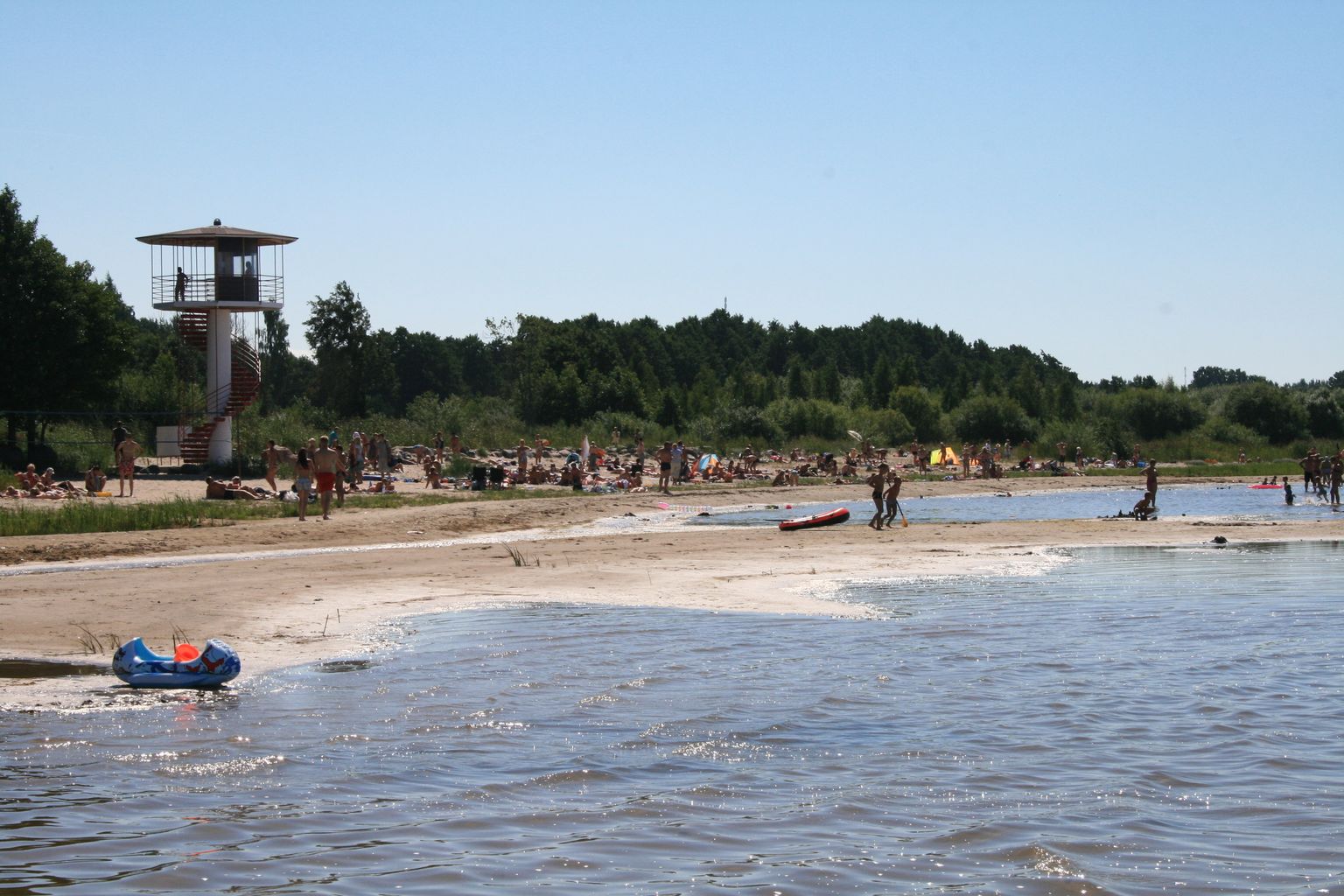 Kabli rand on Pärnumaal ainus, kus
lisaks Pärnu rannale pidevalt vee
kvaliteeti kontrollitakse.