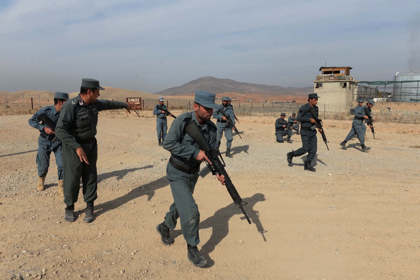 Afganistani politseinikud õppusel Nangarhari provintsis.
