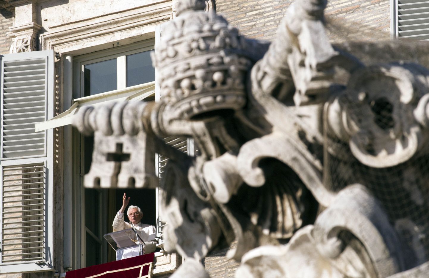 Paavst Benedictus XVI Vatikanis kõnet pidamas.