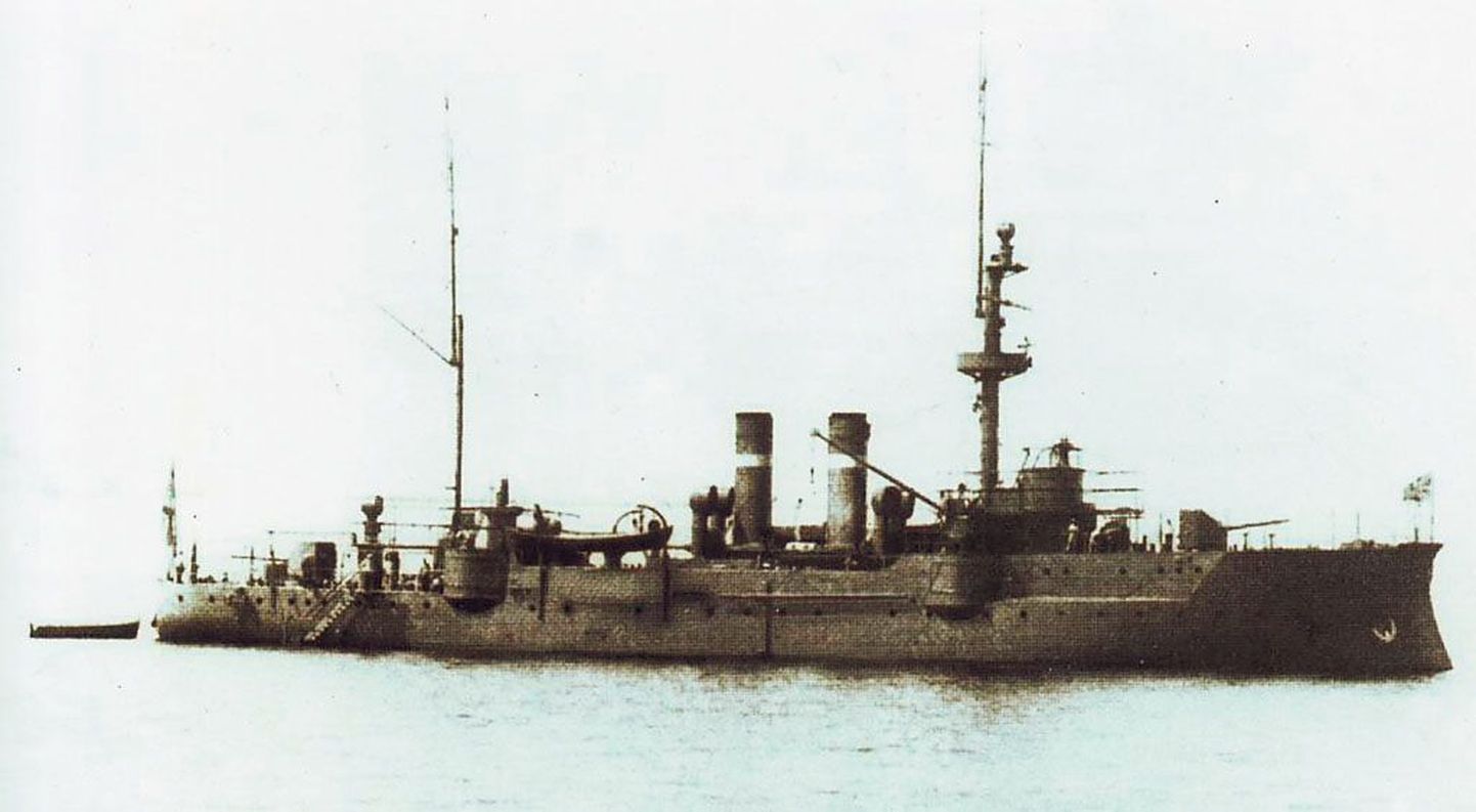 Vene suurtükipaadi Sivutš lasksid Liivi lahes ebavõrdses lahingus põhja Saksa lahingulaevad.