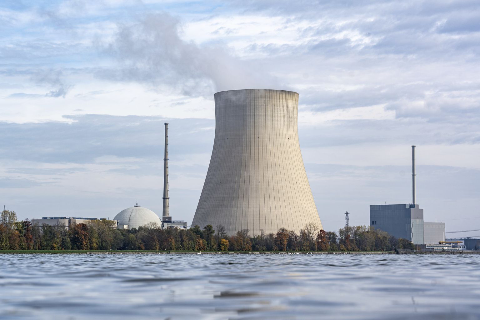 Tuumaelektrijaam Isar 2 Essenbachis, Saksamaal.
