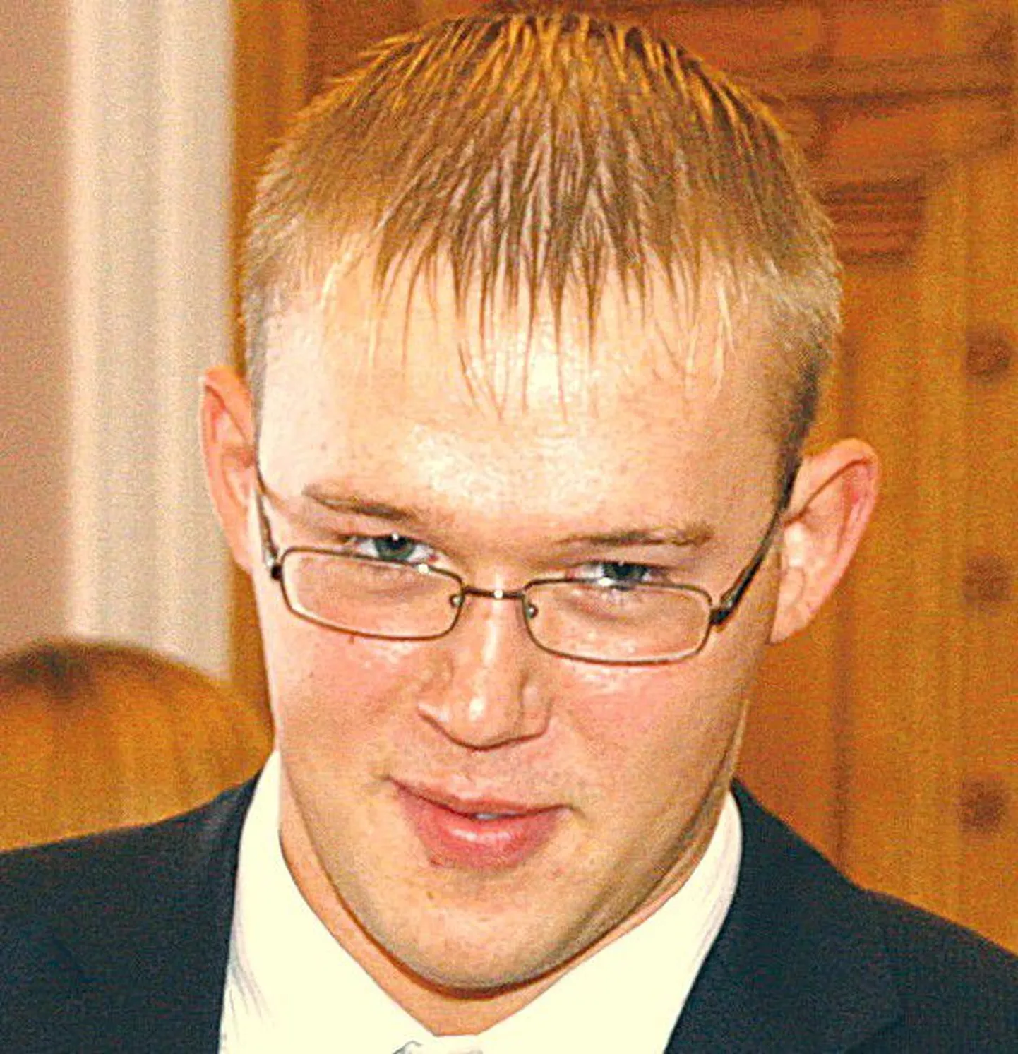 Kardo Ploomipuu