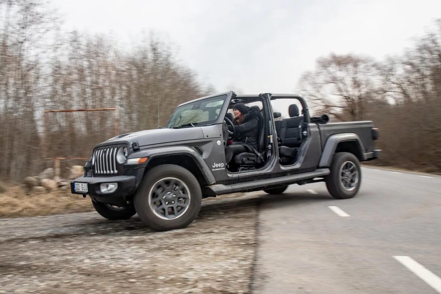 09.04.2021. Tammemäe, Harjumaa. Maastur Jeep Gladiator. Foto Eero Vabamägi, Postimees