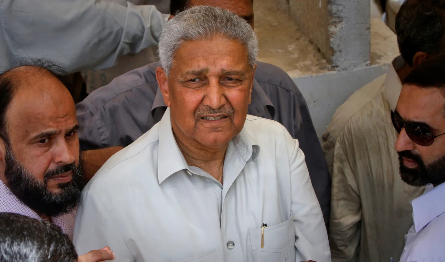 Pakistani tuumaprogrammi isa Abdul Qadeer Khan.