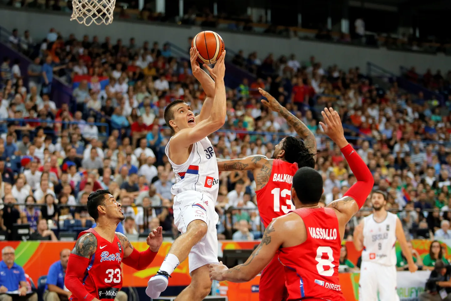 Bogdan Bogdanovic Puerto Rico mängijate vahel