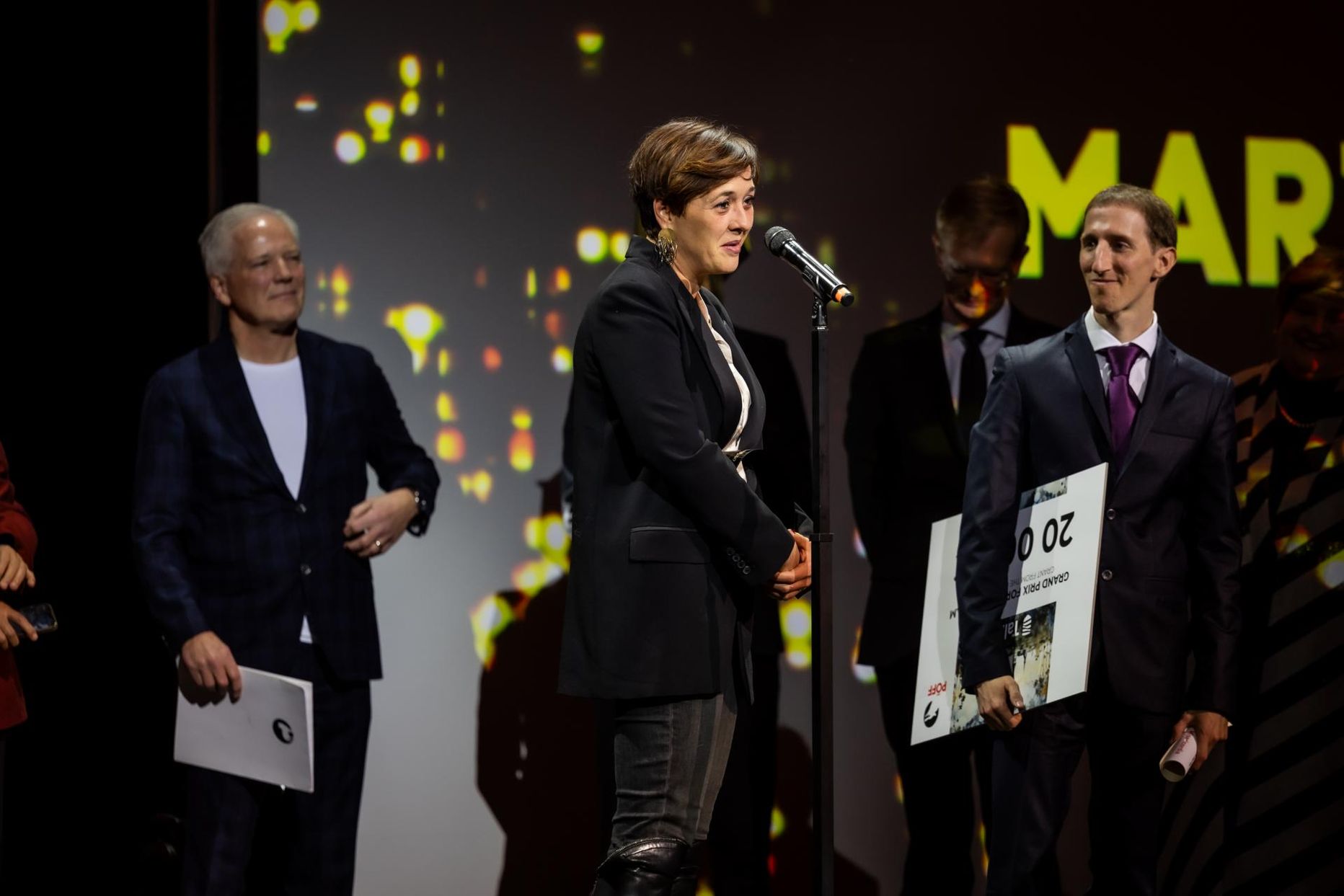 PÖFFi grand prix’ pälvis Itaalia draama «Lunastus». Lõputseremoonial võttis sõna produtsent Marica Stocchi. 