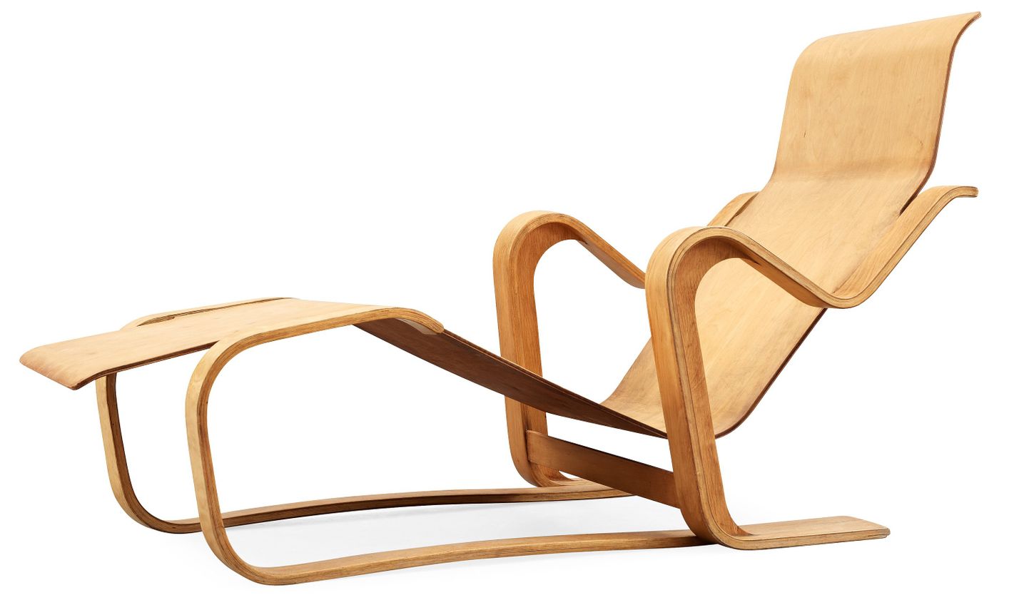 Marcel Breueri kujundatud lamamistool Isokon Long Chair.