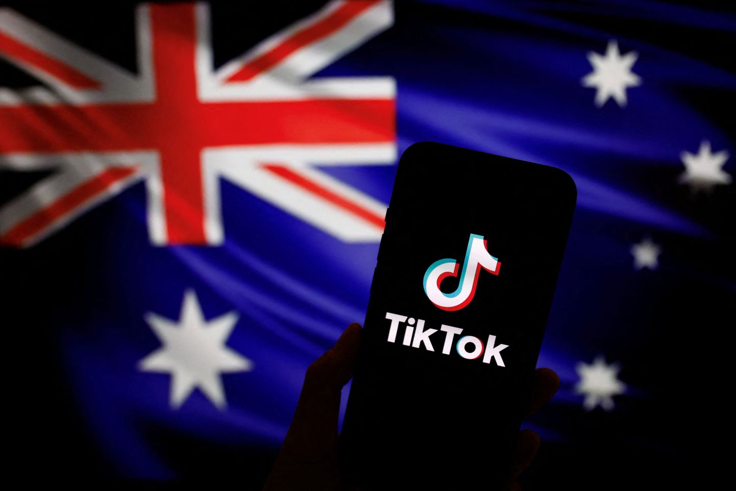 Hiina päritolu videomeelelahutuse äpp TikTok on nüüd ka Austraalia ametnike seas keelatud, mis vallandas Hiina protesti.
