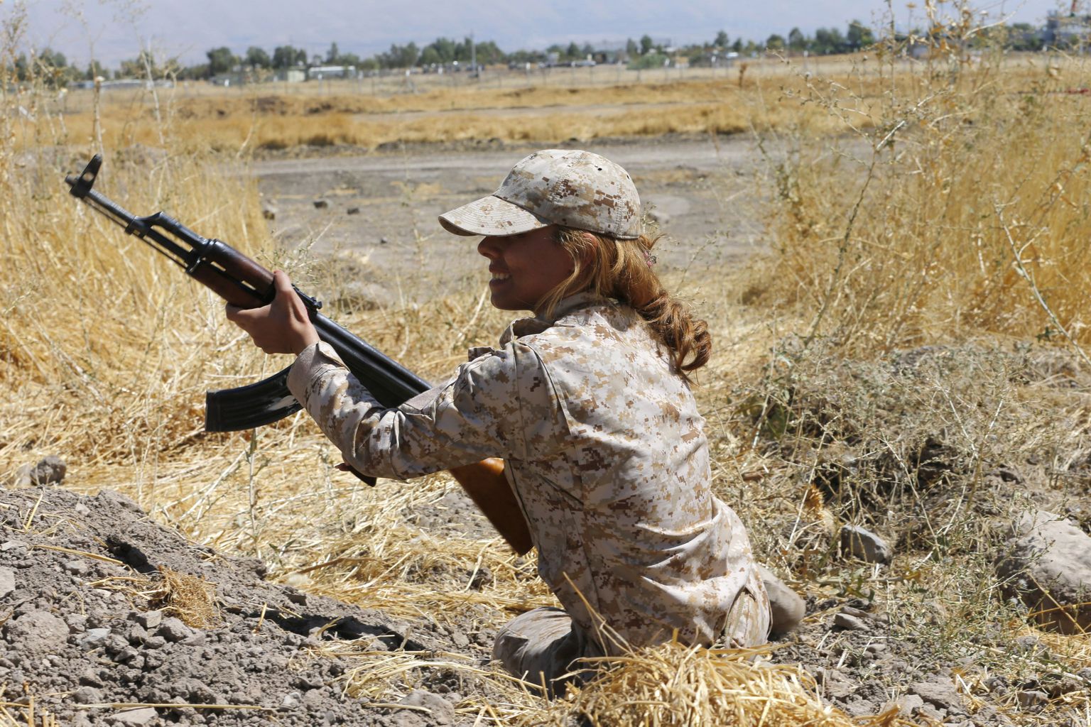Воительница из курдской армии Пешмерга.
