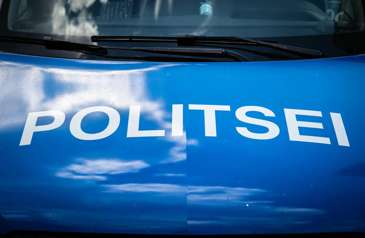 Politsei manitseb sohvreid olema lumetormis liigeldes ettevaatlikud.