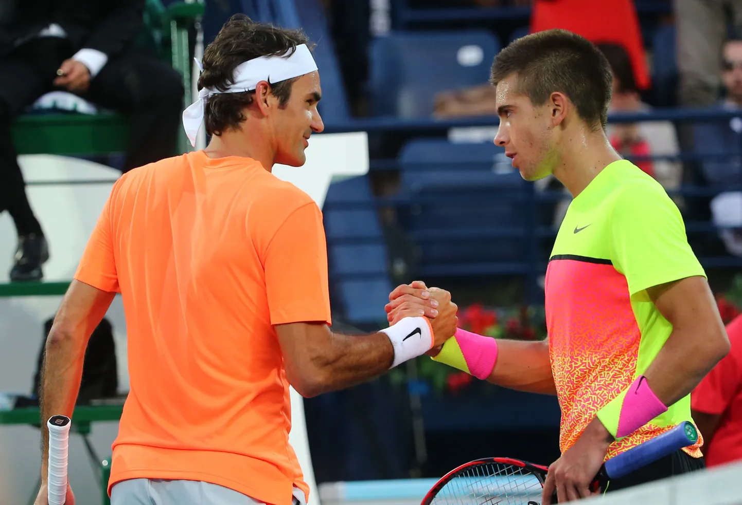 Roger Federer (vasakul) ja Borna Coric.