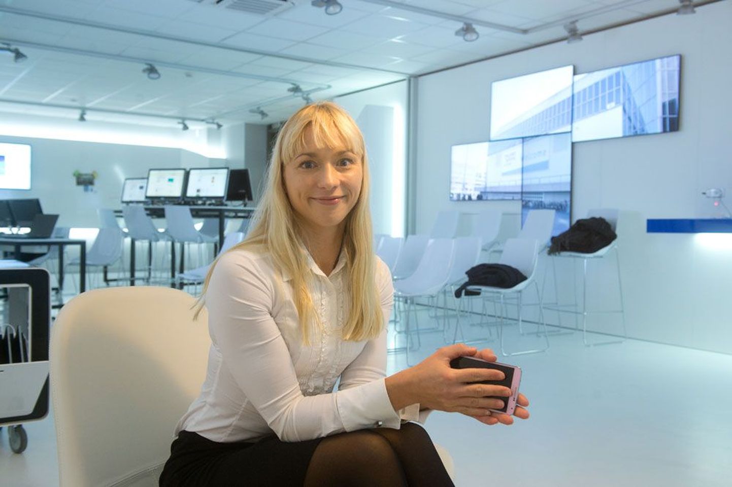 Samsung Eesti juhi Ursel Velve sõnul toimub ärisektoris huvitav areng, näiteks võetakse tööl kasutusele isiklikud arvutid ja nutiseadmed.