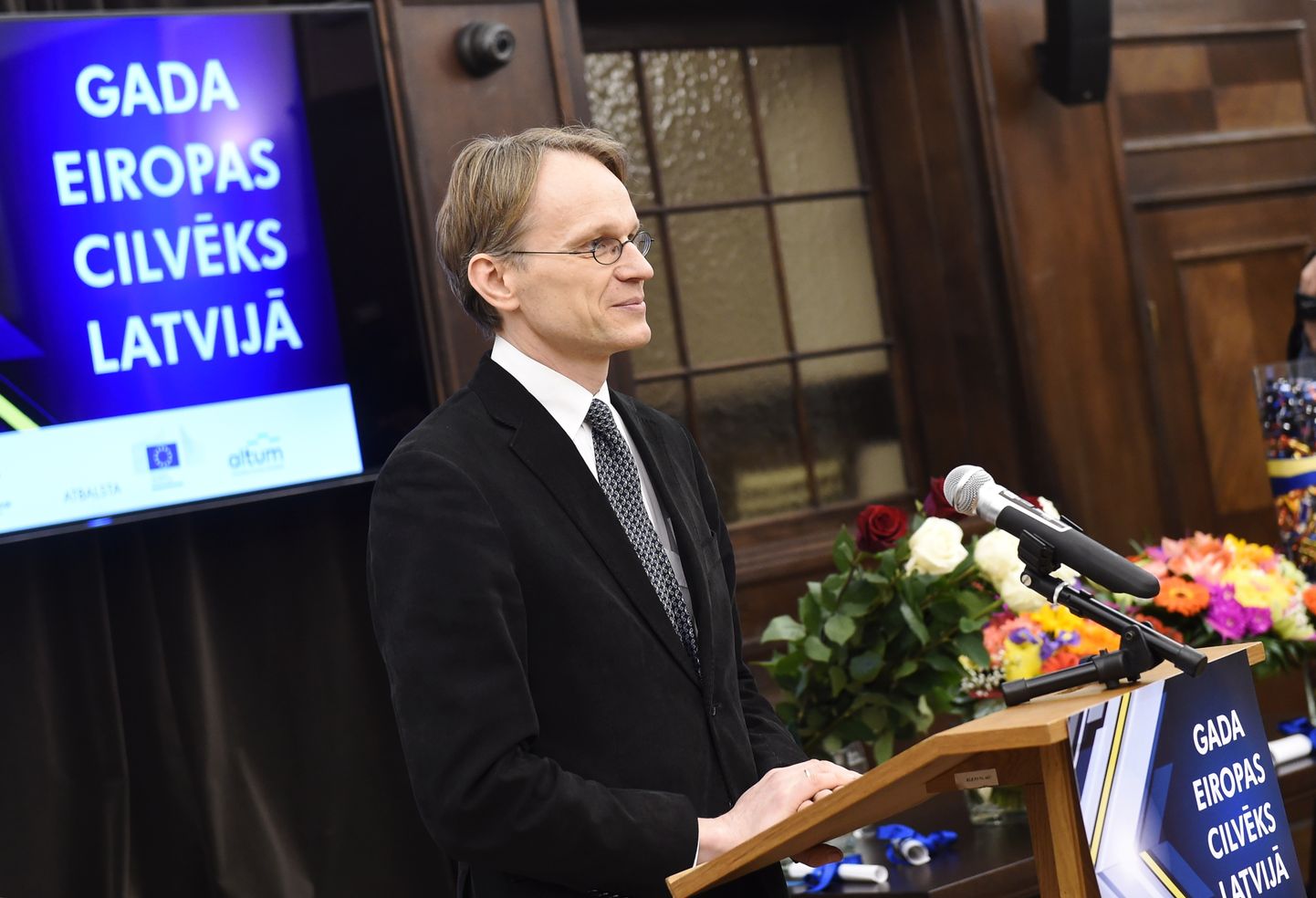 Biedrības "Eiropas Kustība Latvijā" vadītājs Andris Gobiņš piedalās "Gada Eiropas cilvēks Latvijā" apbalvošanas ceremonijā attīstības finanšu institūcijas "Altum" zālē.