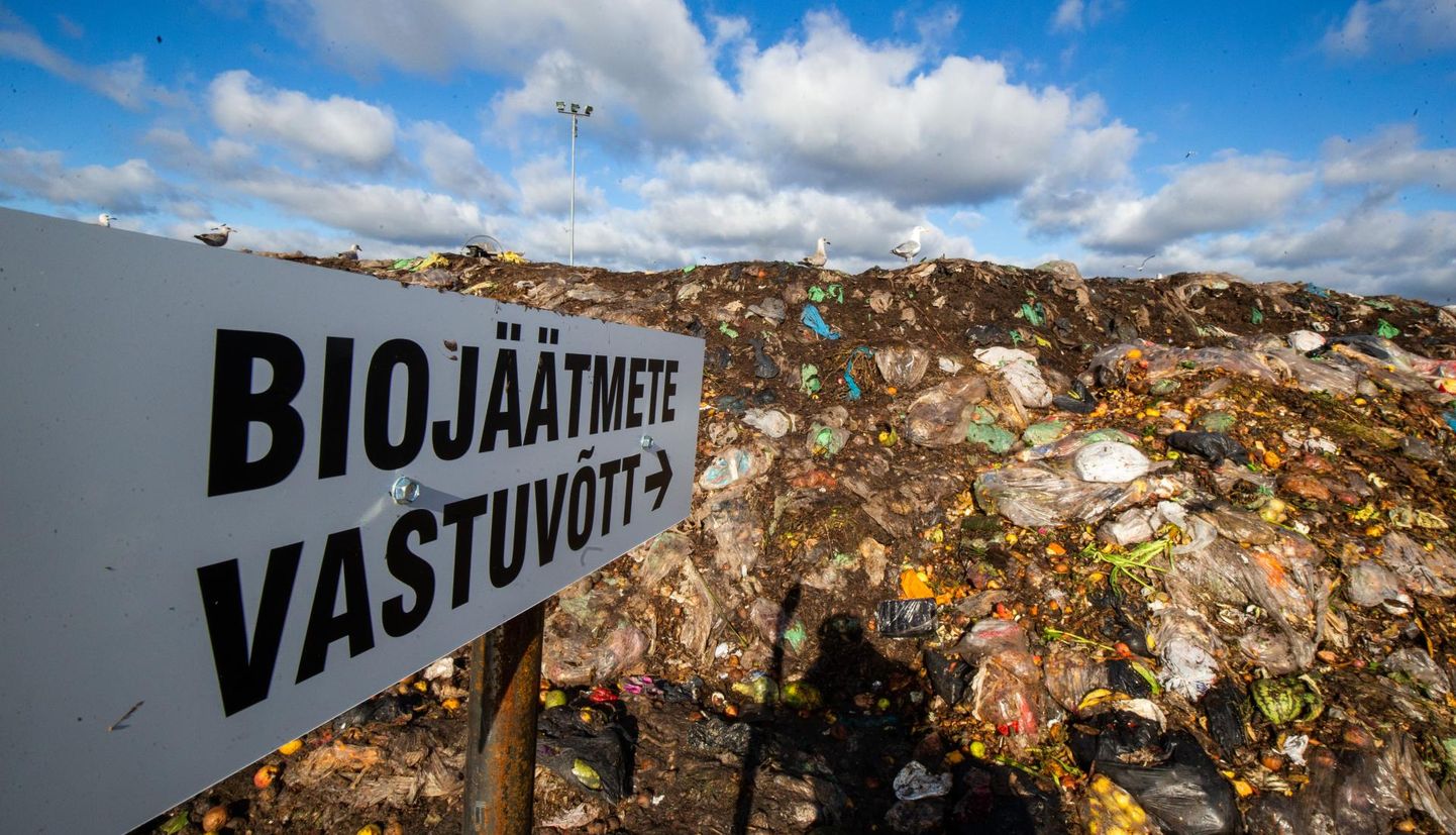 Kõigis Eesti omavalitsustes ei saa veel biojäätmeid vedajale üle anda ja seda tuleb teha jäätmekeskustel või prügimägedel.