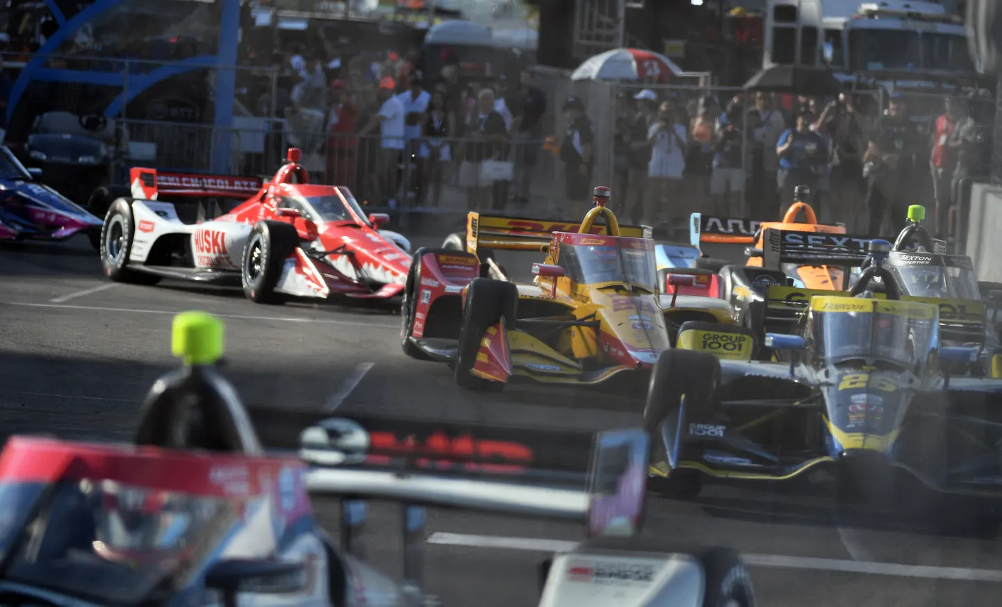 IndyCar on tuntud kui sari, kuhu lähevad F1-st nö pensionile saadetud sõitjad. Lähiajal võib aga suund muutuda ja Põhja-Ameerika sarjast saada kasvulava kuningliku sarja jaoks.