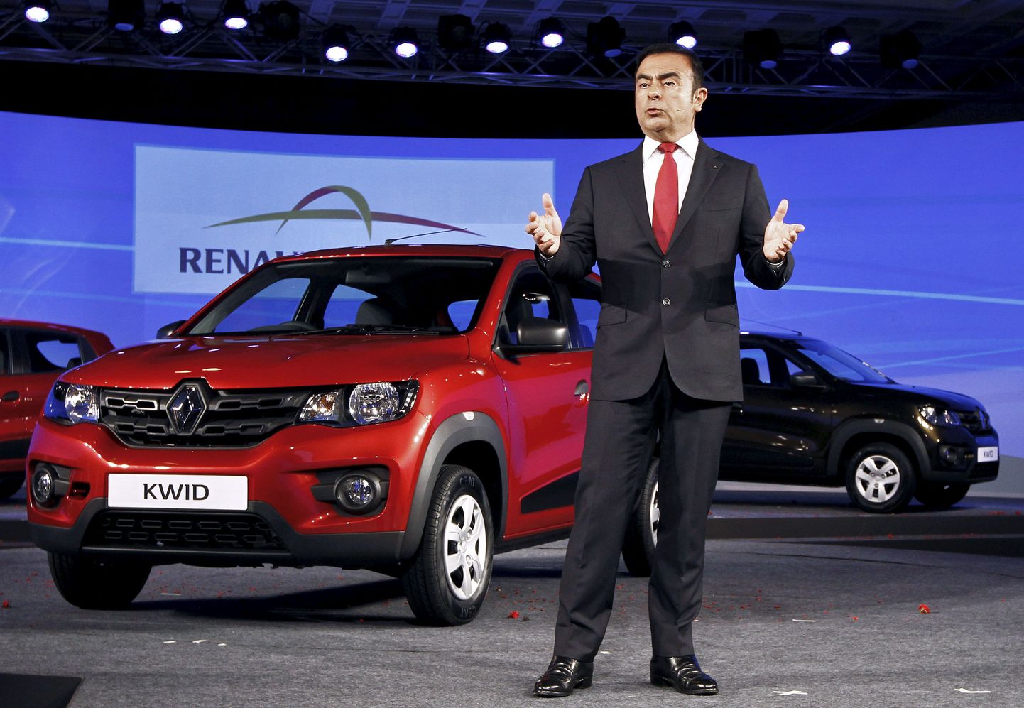 Renault-Nissani liidu tegevjuht Carlos Ghosn esitles täna Renaulti uut mudelit.