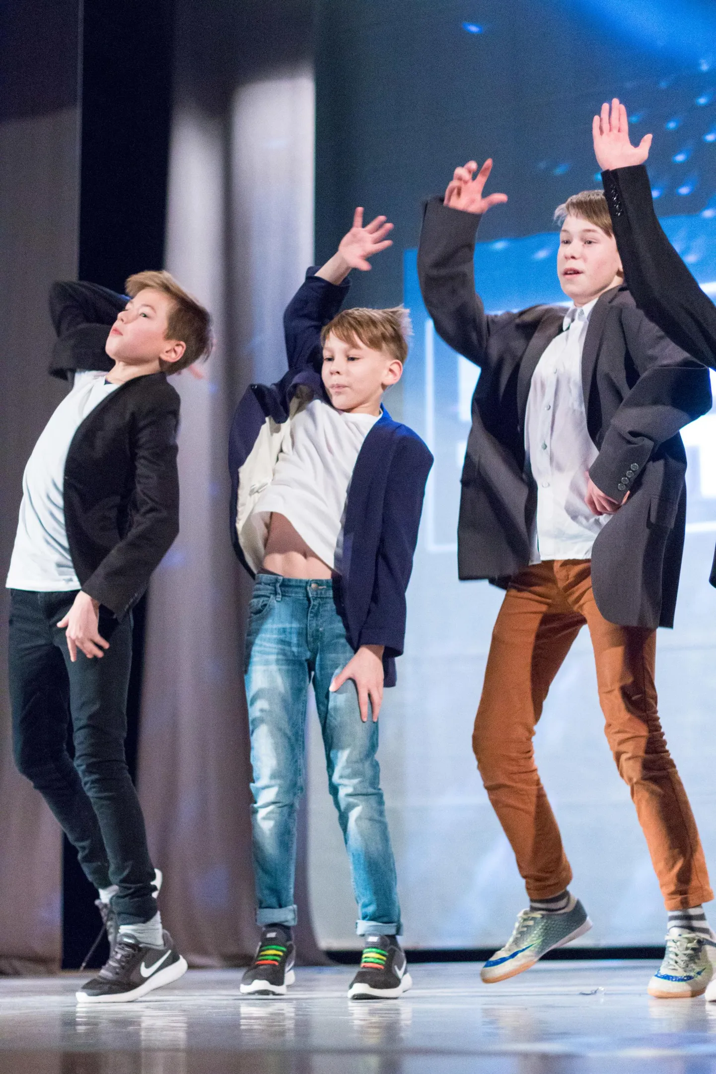 Joy juures tegutsev trupp B-boys Squad.