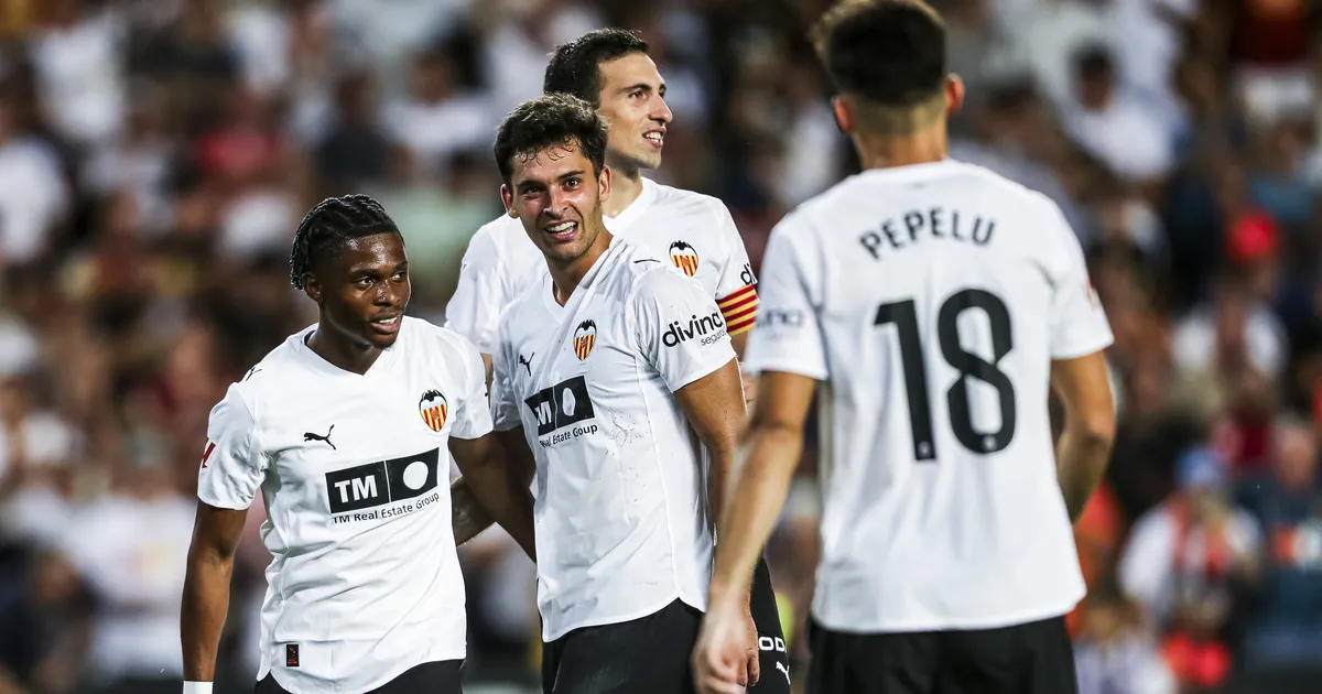 Levadia peatreeneri kunagine koduklubi kaebas Netflixi kohtusse