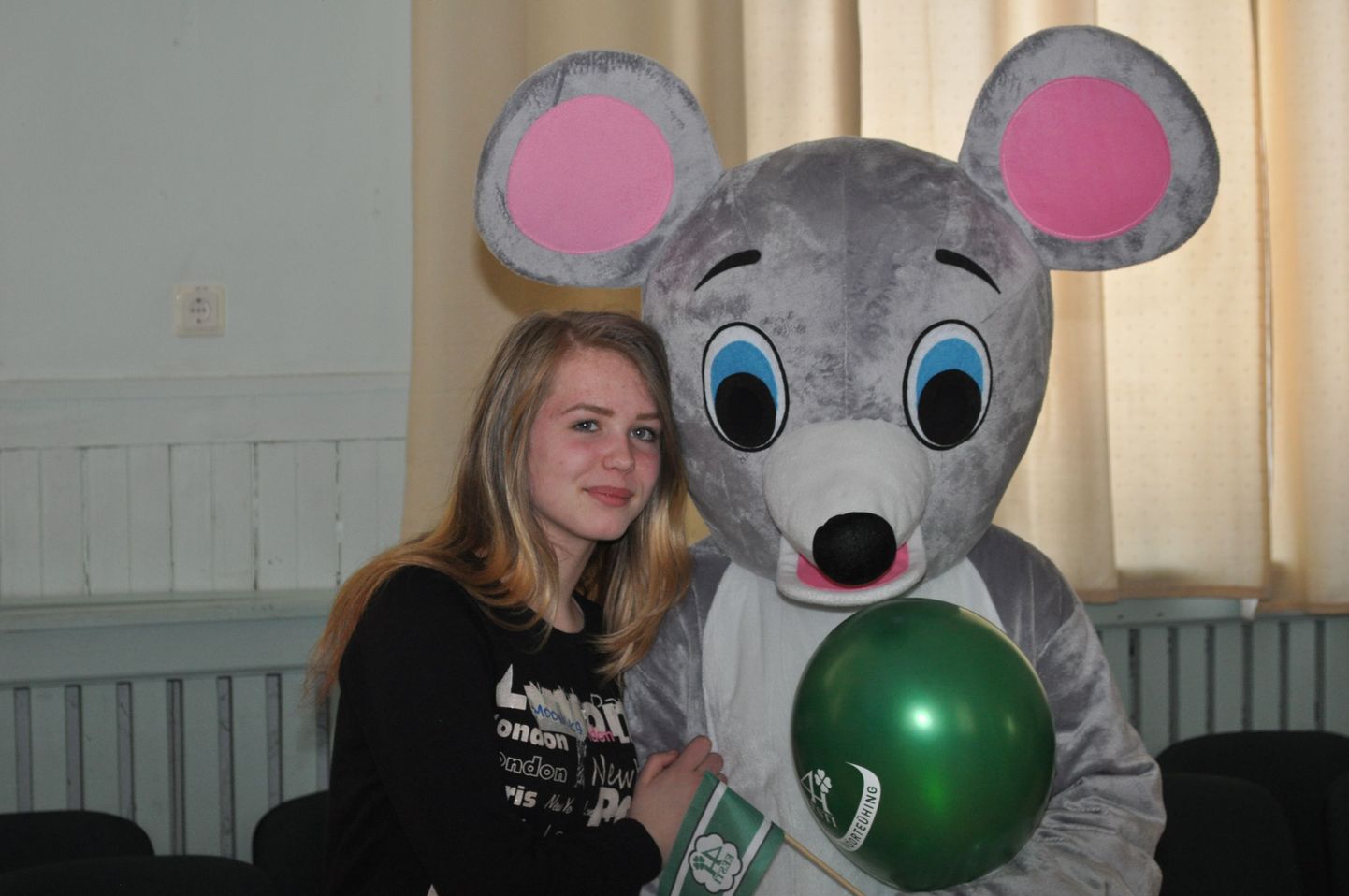 Noorteühenduse 4H maskott hiir Hubert