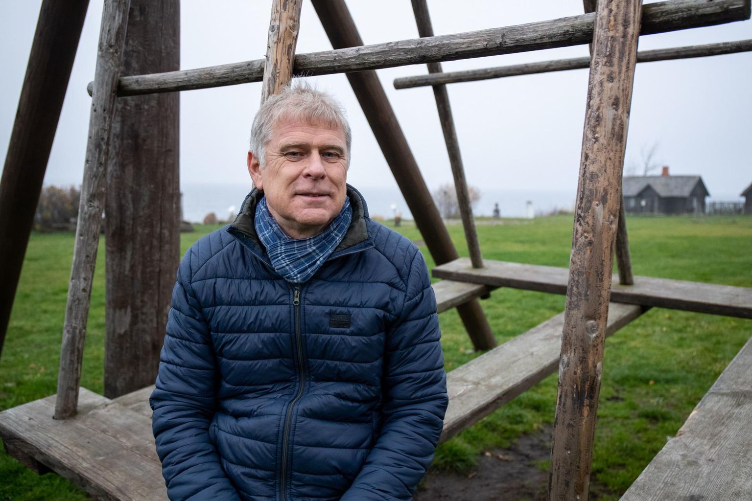 Rivo Noorkõiv ütles, et vägisi Lõuna-Eestit inimeste ja asutustega ilmselt täita ei saa. Nagu näitab nõukogude aja kogemus: kolhoosikeskused, mis on vales kohas, hääbuvad varem või hiljem. 