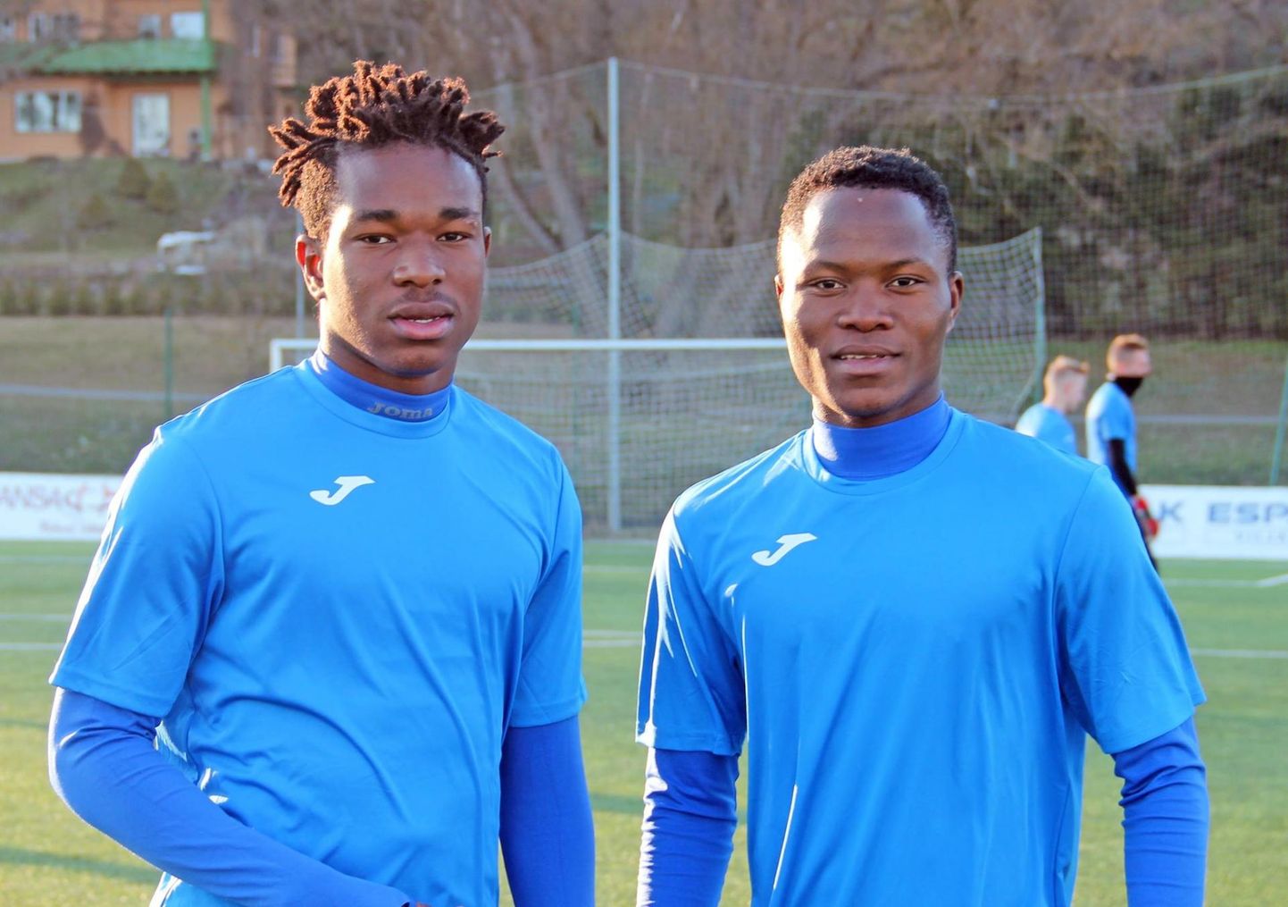Viljandi Tuleviku esindusmeeskonnaga asusid treenuima kaks ründemängijat: Nigeeria kodakondne David Onyeanula (pildil vasakul) ja Beninist pärit Romeo Da Costa.