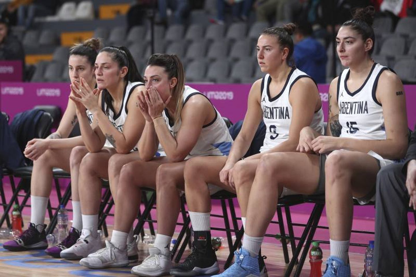 Argentīnas sieviešu basketbola izlase.