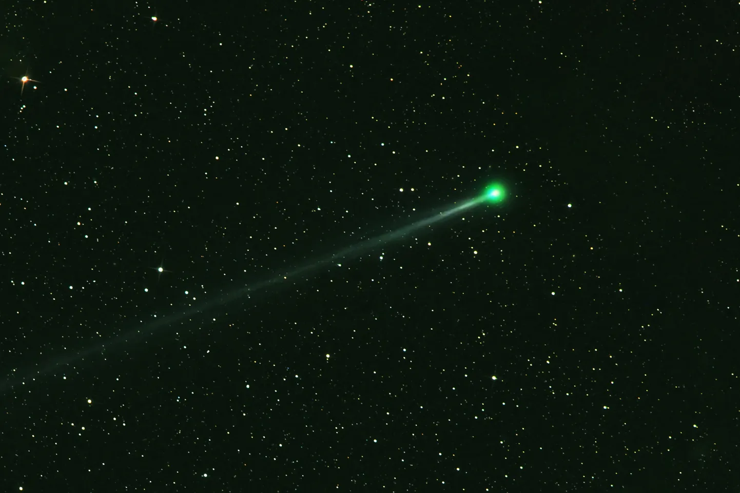 Roheline komeet. Pilt on illustratiivne.