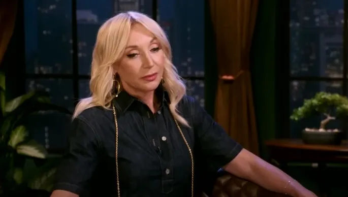 Yashirin kamera qizlar porno onlayn