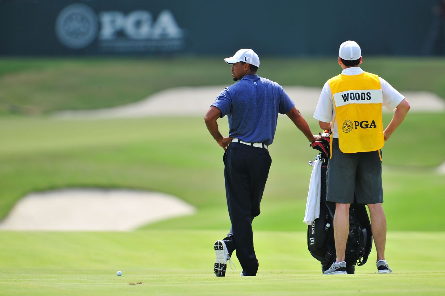 Tiger Woods saab tulevikus vähemalt kohati nautida sama vabadust nagu ta caddie.