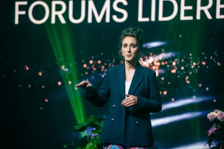"Līdere" lektori