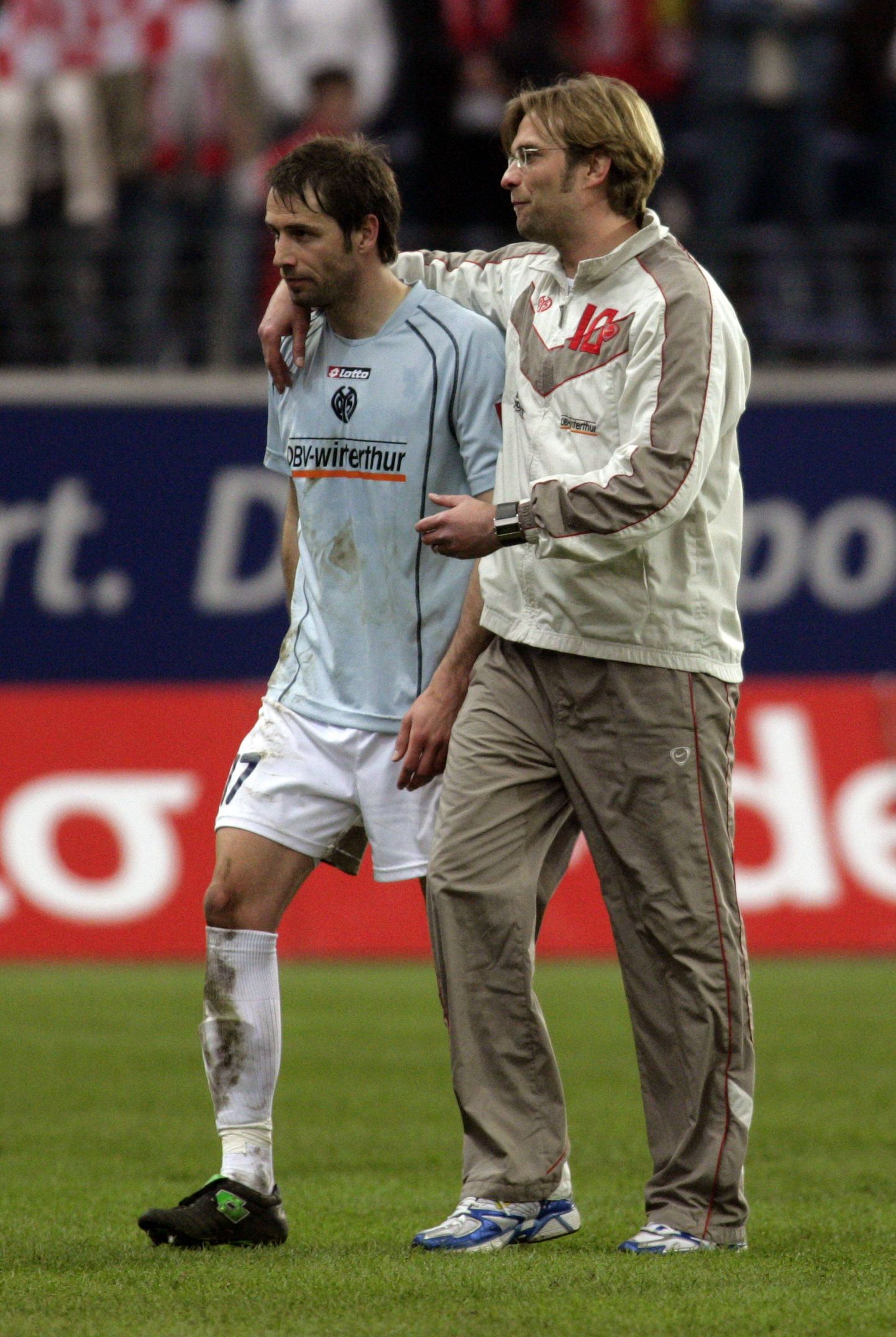 Jürgen Klopp sai juba enne mängijakarjääri lõppu Mainzi peatreeneriks ja aastal 2004 kergitas ta meeskonna Bundesligasse.