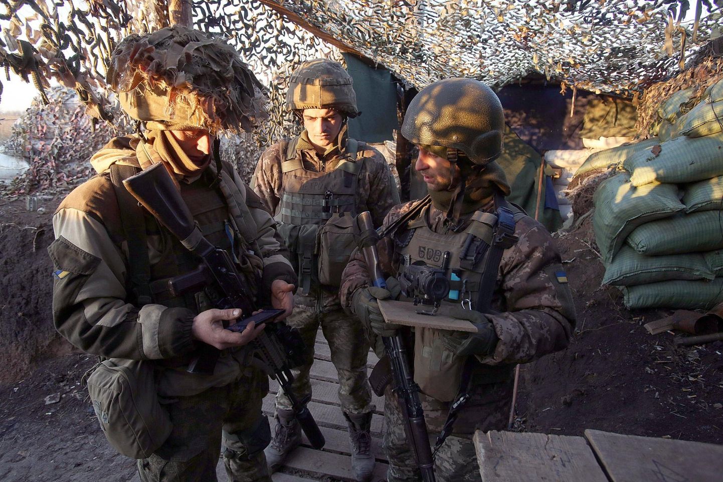 Ukraina sõdurid novembris Donetski piirkonnas Gorlivka linna lähedal
